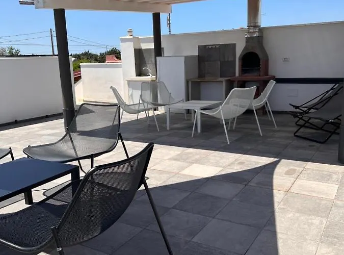 Flori Apartment Reitani